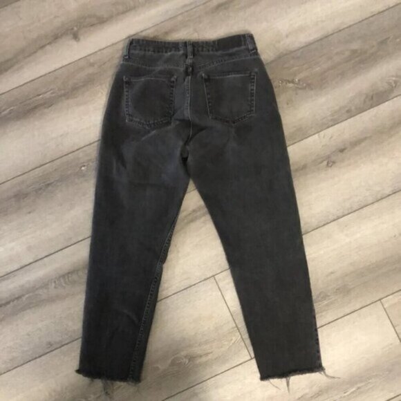 BDG Mom high rise jeans size 27 - Picture 3 of 5